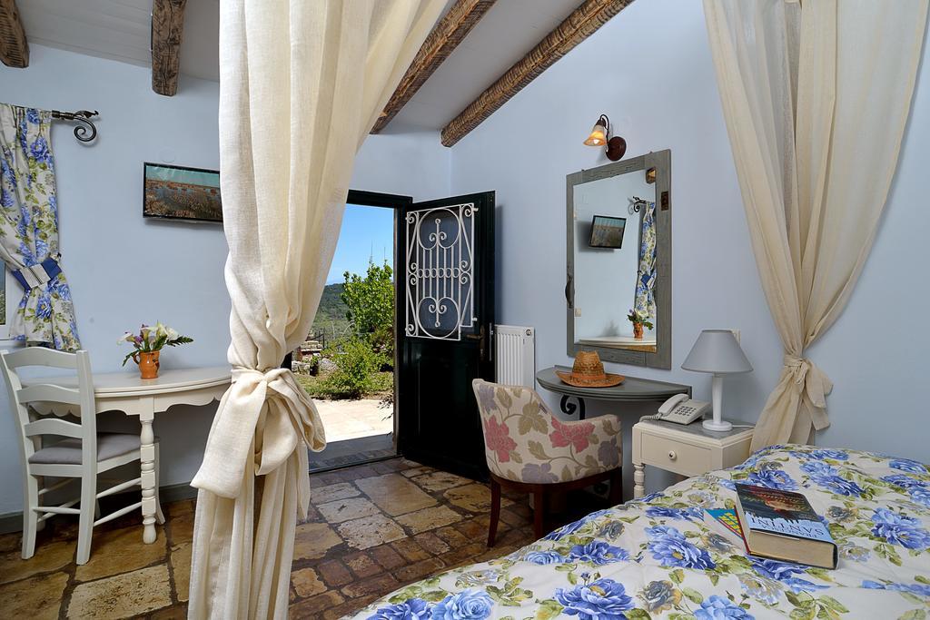 Fundana Villas Kanakades Exterior photo