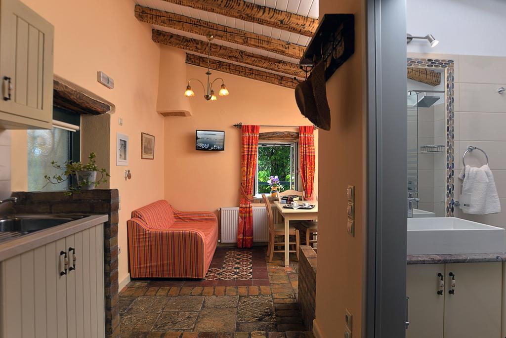 Fundana Villas Kanakades Exterior photo